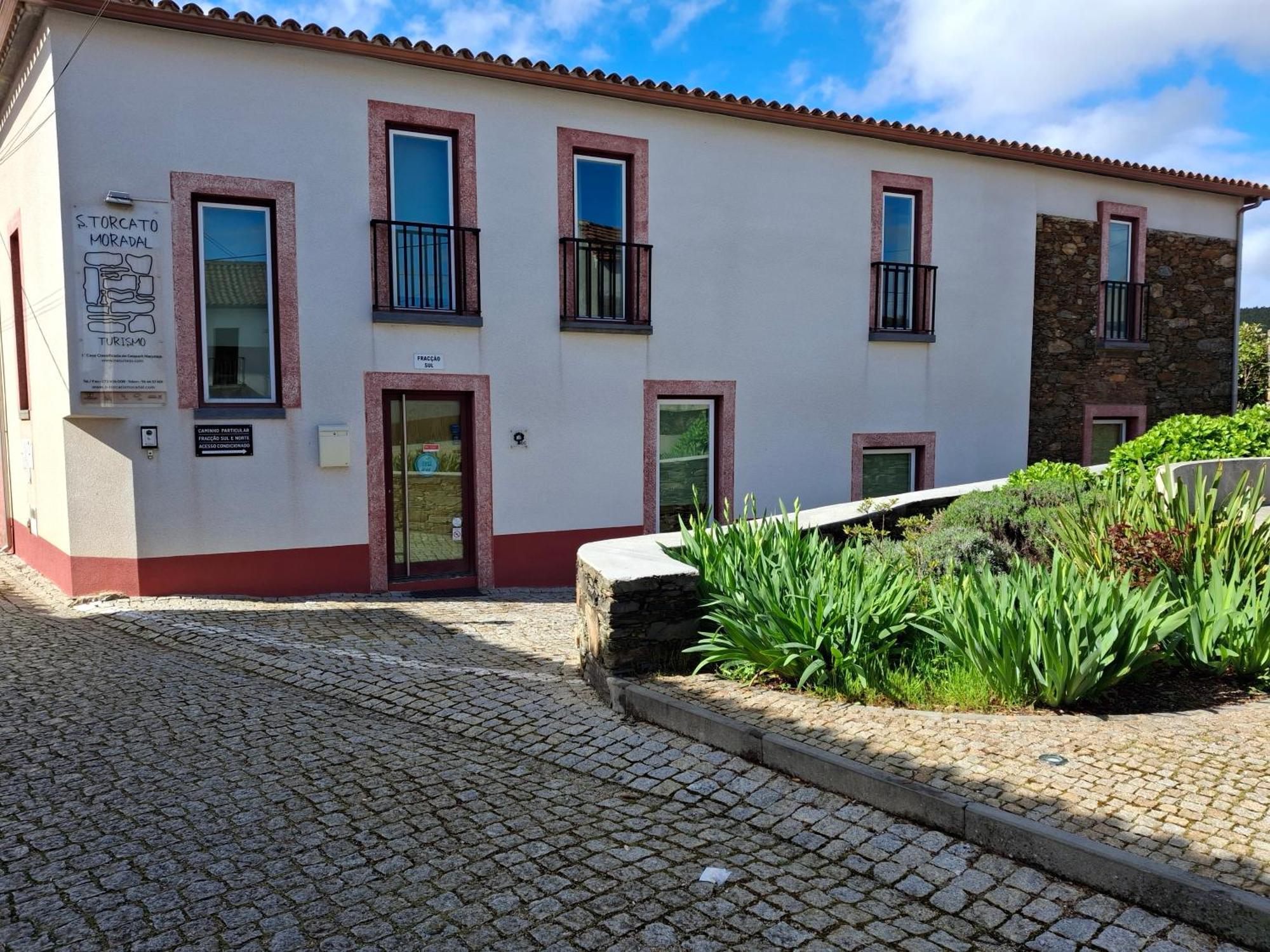 Alojamentos Turisticos Sao Torcato Moradal Turismo Espaco Rural Estreito Buitenkant foto